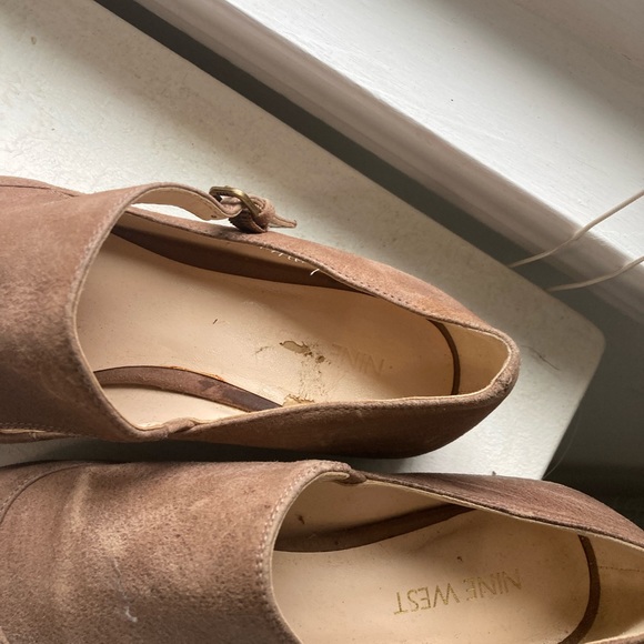 Leather flats. Moving 7.5 - Picture 3 of 3